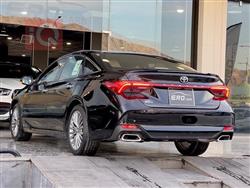 تويوتا أفالون